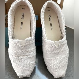 BNIB Toms Alpargata 6.5